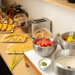 Ibis Styles Gare Centre Отель Сомюр