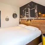 Отель Ibis Styles Gare Centre 3*