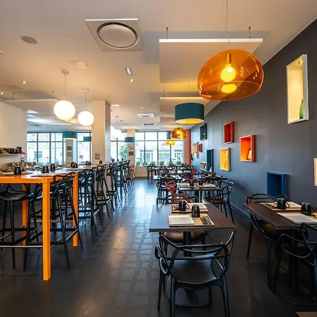 Ibis Styles Gare Centre Hotel 3*