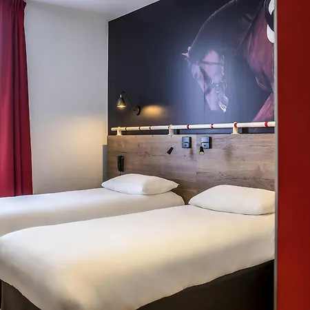 Ibis Styles Gare Centre Szálloda Saumur