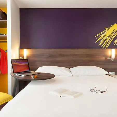 ホテル Ibis Styles Gare Centre 3*