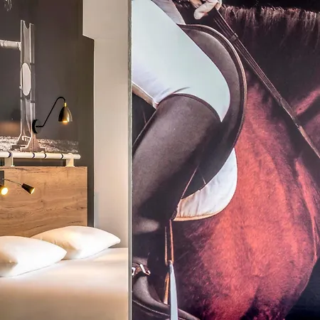 Ibis Styles Gare Centre Hotel 3*