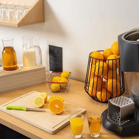 Hotel Ibis Styles Gare Centre 3*