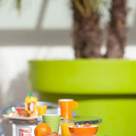 Ibis Styles Gare Centre ホテル 3*