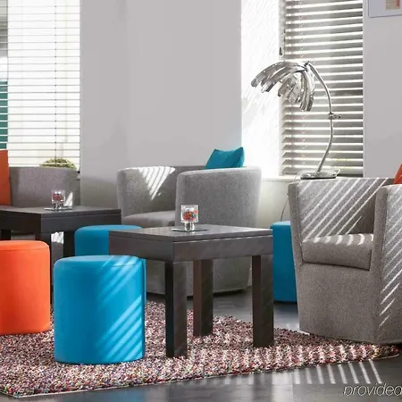 Ibis Styles Gare Centre Hotel 3*