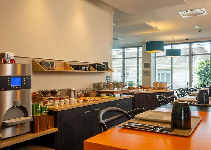 Ibis Styles Gare Centre מלון 3*
