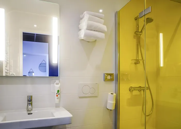 Ibis Styles Gare Centre 3* ソミュール