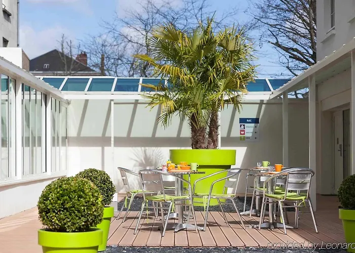 Ibis Styles Gare Centre 3* סומור